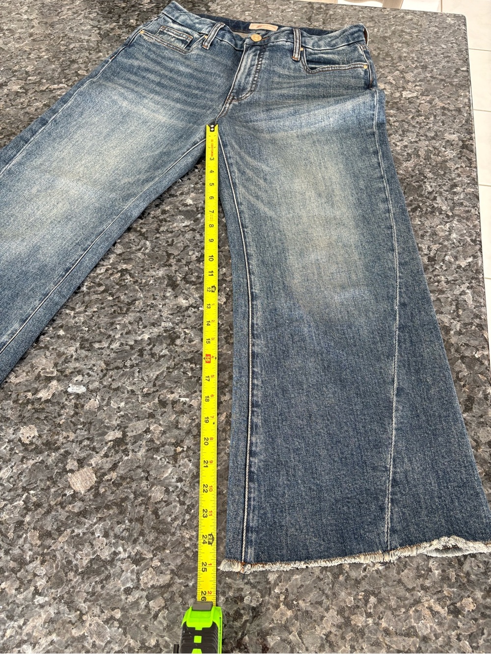 Kut from the Kloth Meg Fab Ab Wide Leg Jeans High Rise Raw Hem Medium Wash Jeans - Picture 7 of 9
